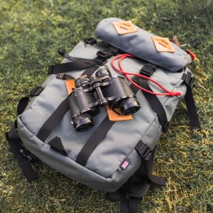 binoculars-backpack-grass (1) binoculars-backpack-grass (1)